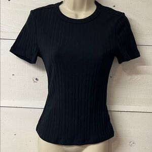 Veronica Beard Black Ribbed Short Sleeve Top